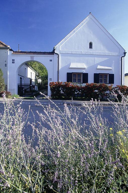 Siebenbruederhof Apartment Weiden am See Exterior photo